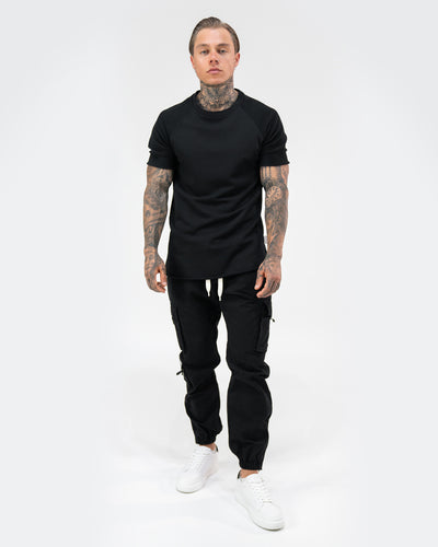Bodyfit T-Shirt - Shape, black - body front